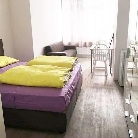 Terminal One Hotell *