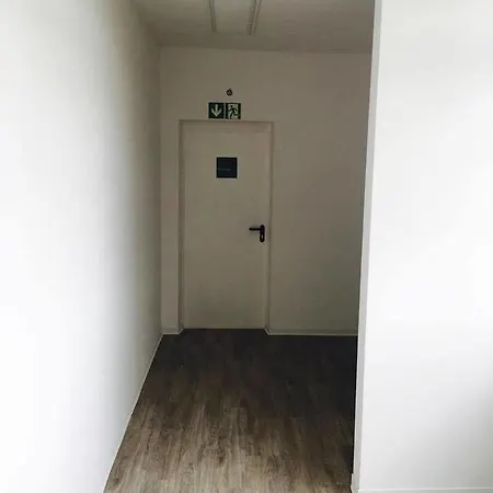 Terminal One Hotell