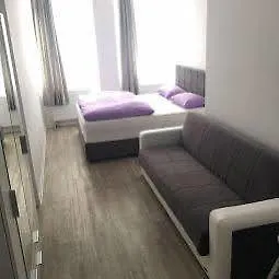 Terminal One Hotell Sindelfingen