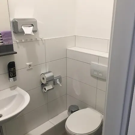 Terminal One Hotell